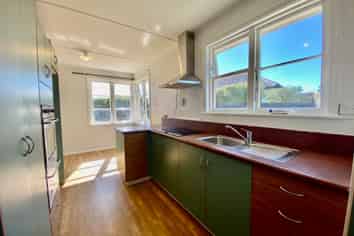 27 Doreen Street, Aranui