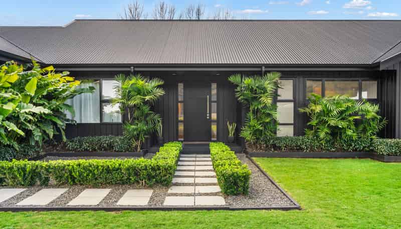 28 Jean Millington Lane, Maunu