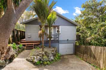 25 Shortland Street, Regent