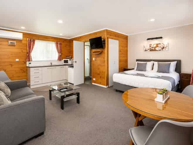 East Coast Corporate FHGC Motel