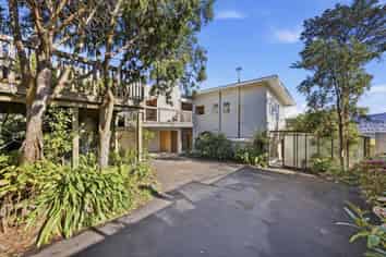 213 Musselburgh Rise, Andersons Bay