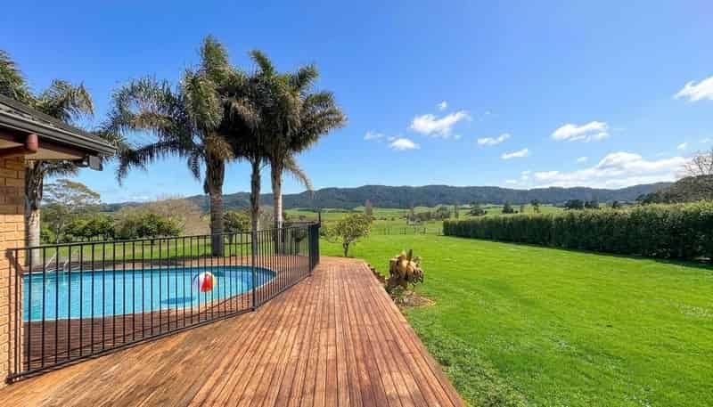 1072 Kaiaua Road, Mangatangi