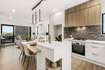 1/16 Woodford Avenue, Henderson