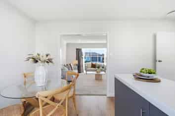 37 Allard Street, Edgeware