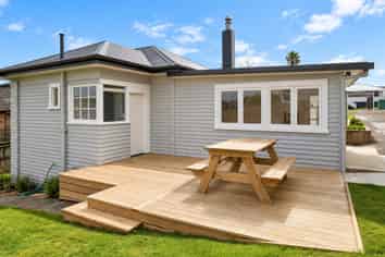 37 Jellicoe Avenue, TUAKAU