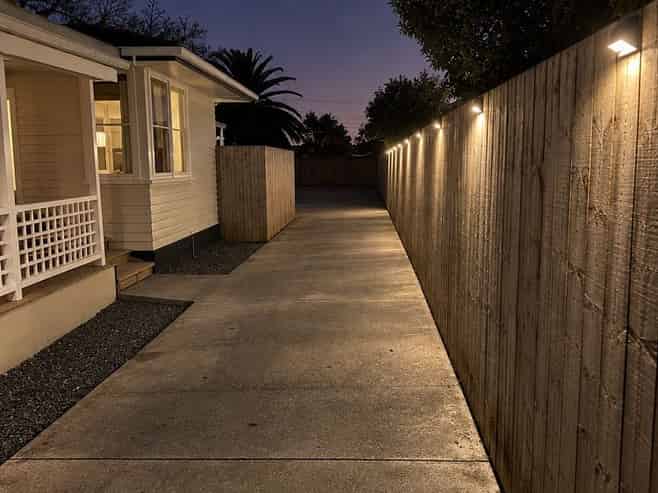 42A Cobham Crescent, Kelston