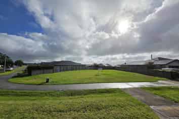 81 McLarin Road, Glenbrook