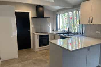 264A State Highway 16, Kumeu