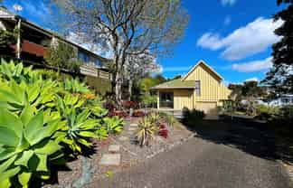 4 Fallow Street, Browns Bay