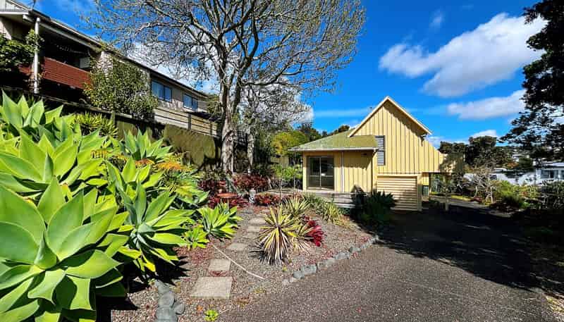 4 Fallow Street, Browns Bay