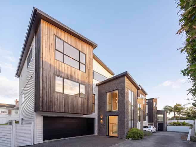 34B  Esmonde Road, Takapuna