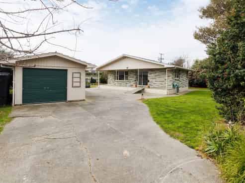 32 Nelson Street, Feilding