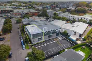 355M² CITY FRINGE TENANCY W/ MULTIPLE USE OPTIONS