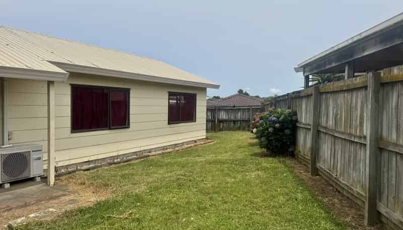 399 Roscommon Road, Clendon Park