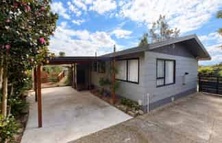 17 Sutherland Road, Brookfield