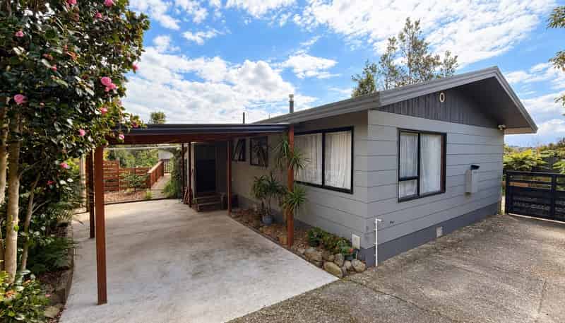 17 Sutherland Road, Brookfield