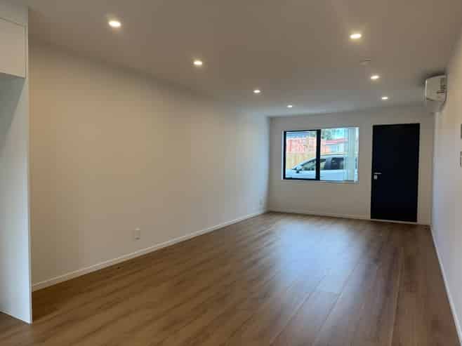 8B Primrose Place, Manurewa