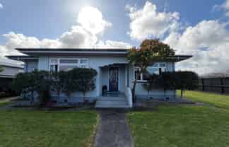 Manawatu / Whanganui - Address withheld