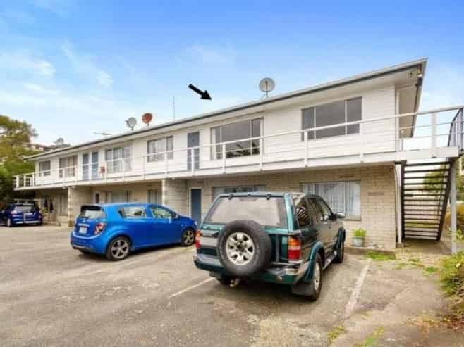 4/12A Oxford Street, Tawa