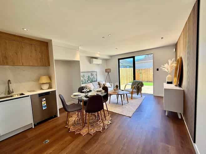 5/60 Yeovil Road, Te Atatu Peninsula