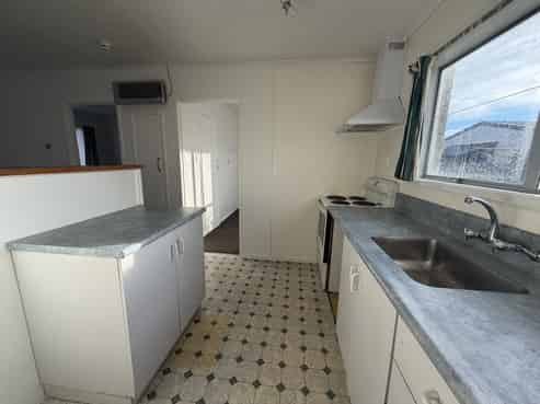 7 Wells Place, Tamatea