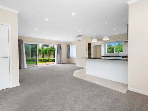 6/353 Hukanui Road, Rototuna