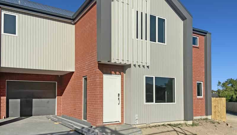 6/353 Hukanui Road, Rototuna