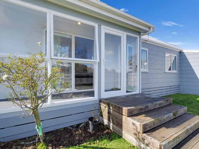 64 Rhodes Drive, Kelvin Grove