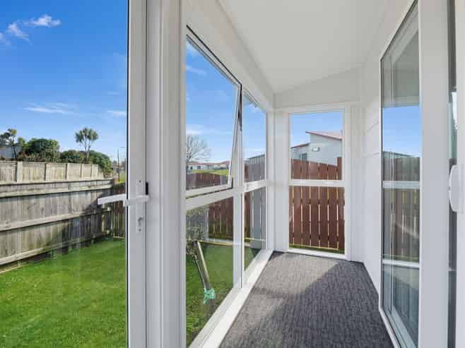 64 Rhodes Drive, Kelvin Grove