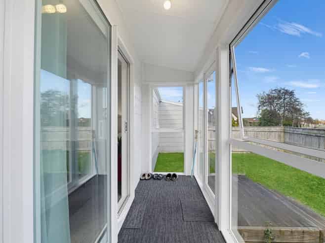 64 Rhodes Drive, Kelvin Grove