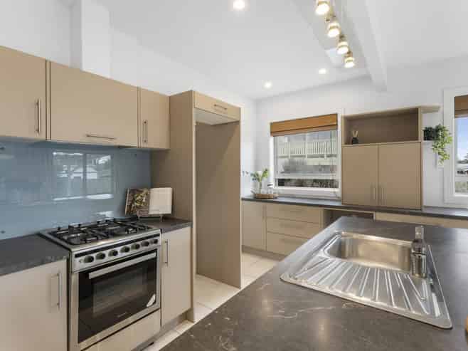 193 Gayhurst Road, Burwood