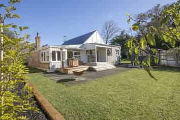 72 Matua Rd, Kumeu