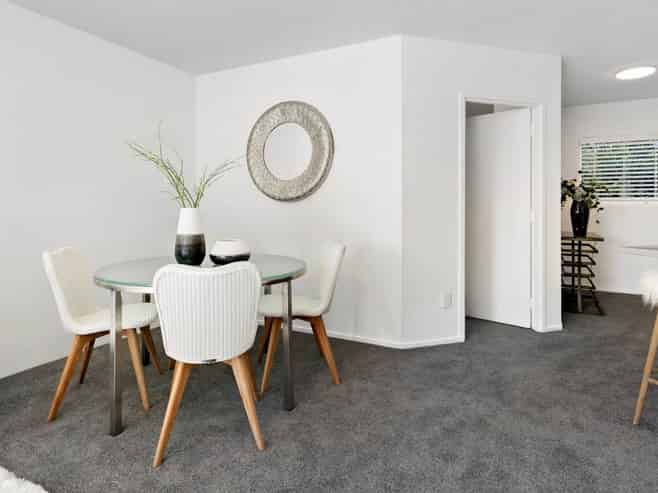2/67 Sarsfield Street, Herne Bay
