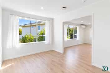 38 Sunline Avenue, Massey