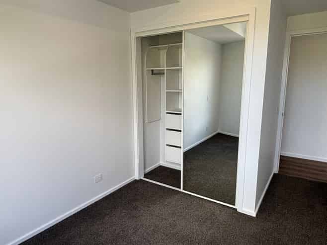 201/2A Oakley Avenue, Waterview
