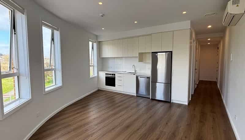 201/2A Oakley Avenue, Waterview