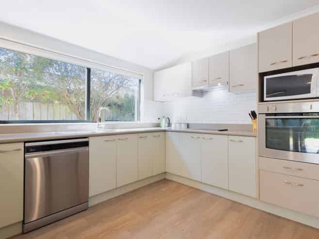3 Leanne Way, WAIKANAE BEACH