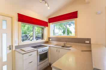 208a Memorial Avenue , Burnside