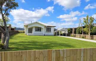 212 Parkhurst Road, Parakai, Helensville