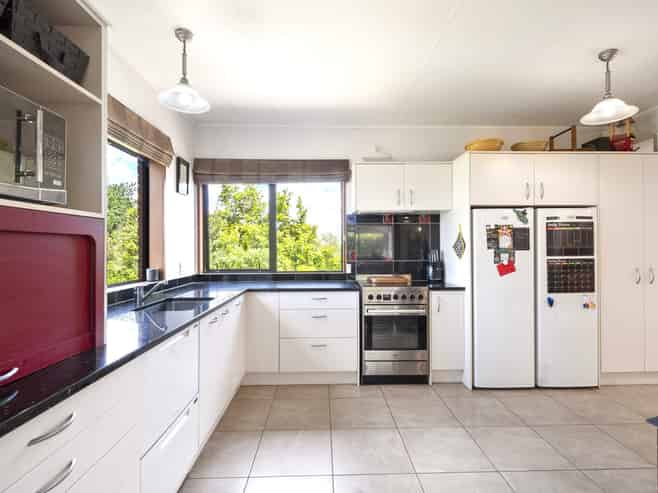 203 Fergusson Road, Halcombe