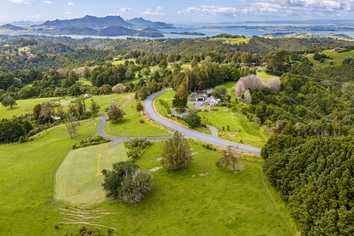 75 Kohinui Road, Parua Bay
