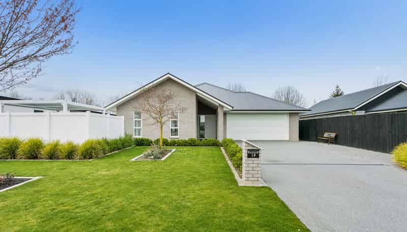 19 Lewis Close, Rangiora