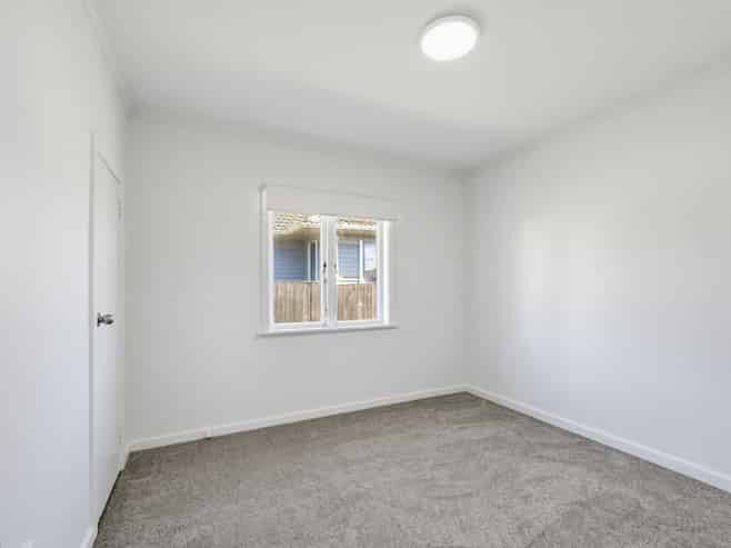 143 May Road, Mount Roskill