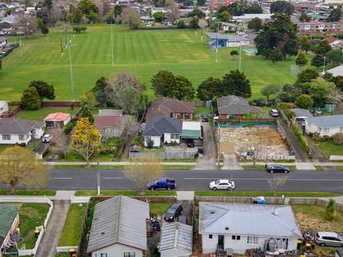 9 Fleming Street, Manurewa East