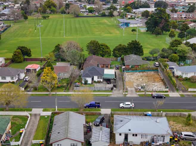 9 Fleming Street, Manurewa East