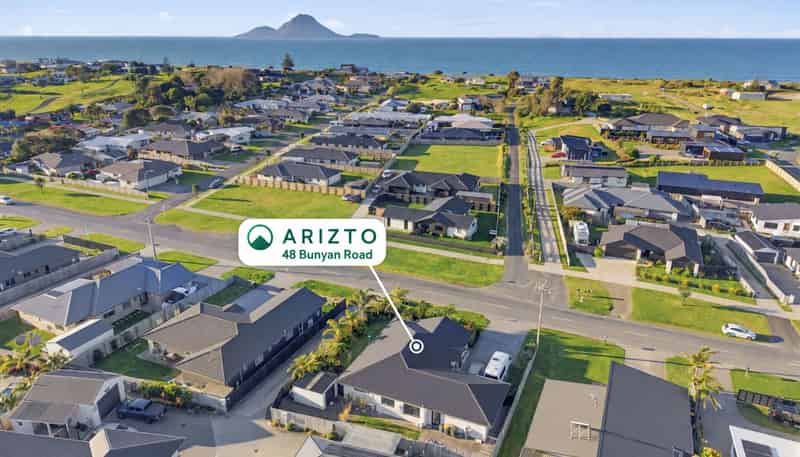 48 Bunyan Road, Coastlands