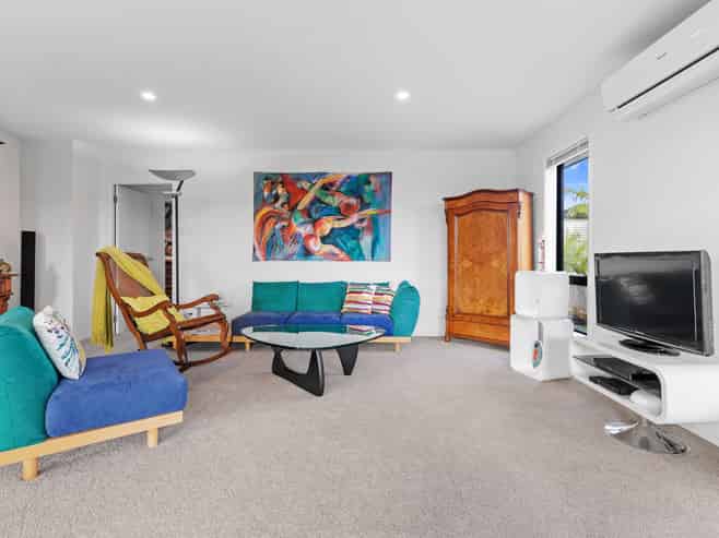 48 Bunyan Road, Coastlands