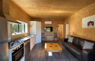  72A Scarlys Way, Okitu