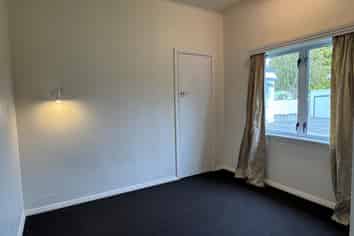 Hawkes Bay - Address withheld
