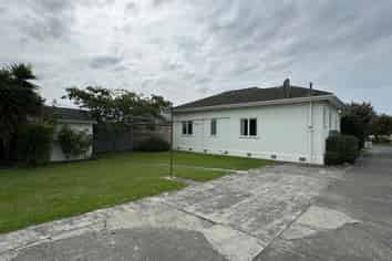 Hawkes Bay - Address withheld